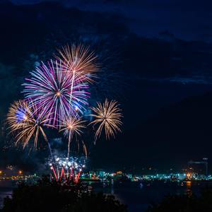 欧美精品久久亚洲不卡，日韩电影无线码，中文字幕
